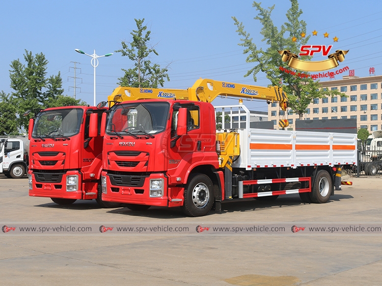 Cargo Turck with Crane ISUZU - LF-2